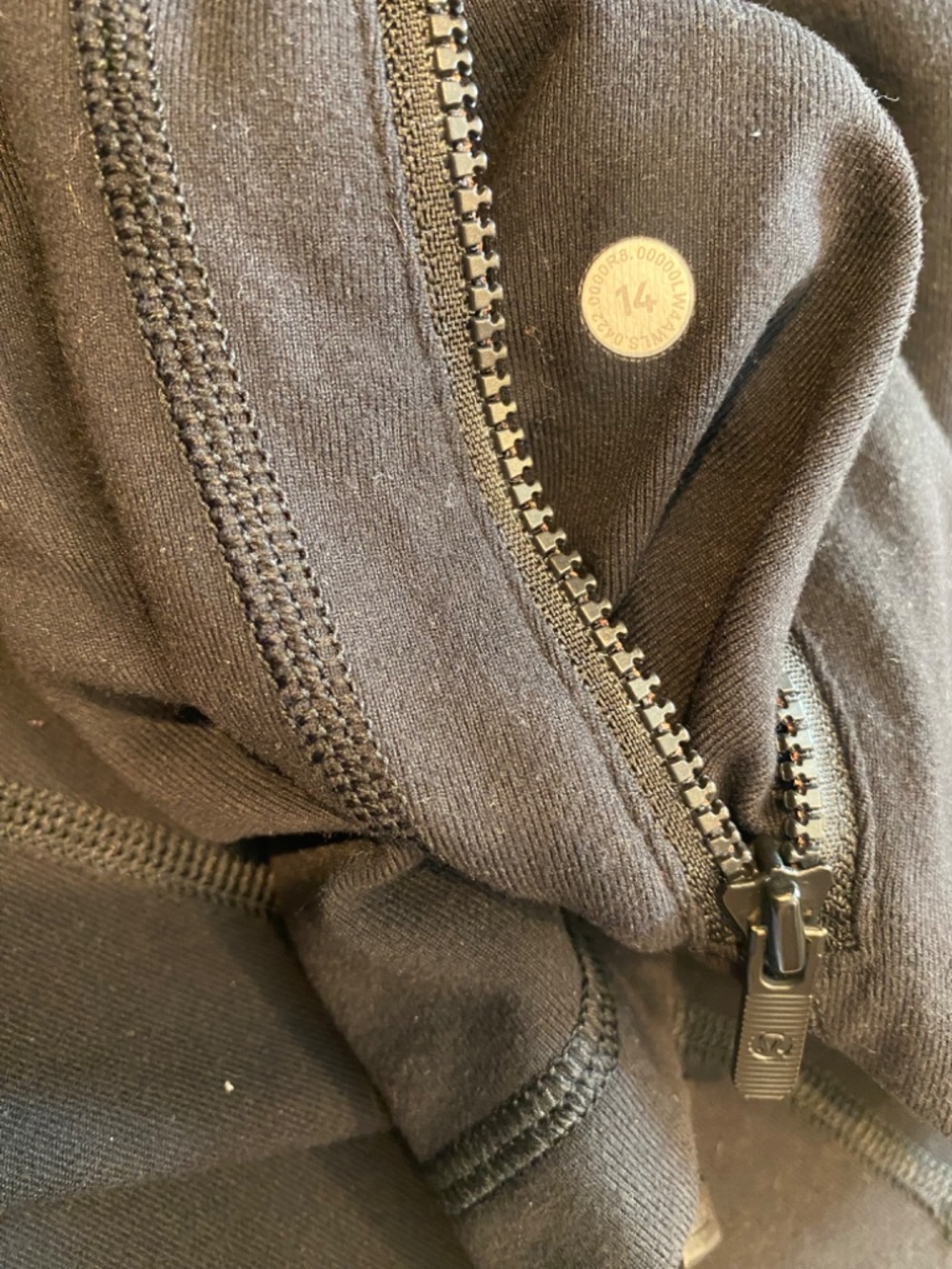 Lululemon Black Define Jacket - Picture 4 of 6